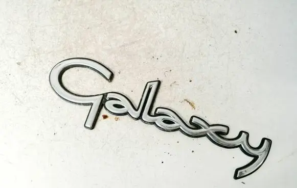 Ford Galaxy Manufacturer badge logo/emblem 95vwa42528bbw