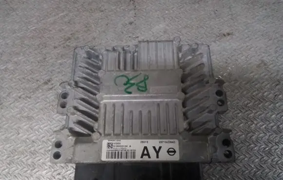 Nissan Qashqai Engine control unit/module 23710JD54D S180033104A