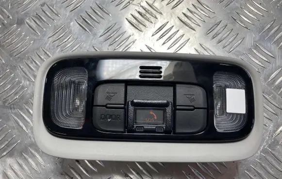 Toyota Yaris XP210 Headlining lighting console trim PK16437