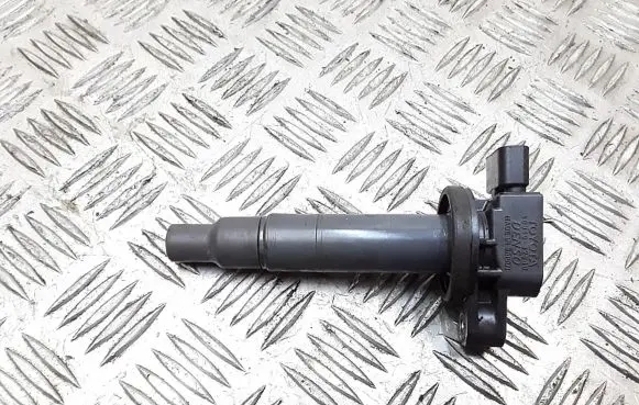 Toyota Prius (NHW20) High voltage ignition coil 9091902240