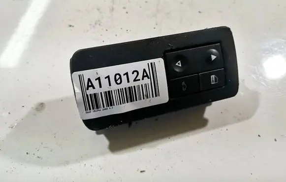 Opel Vectra C Electric window control switch 24453571