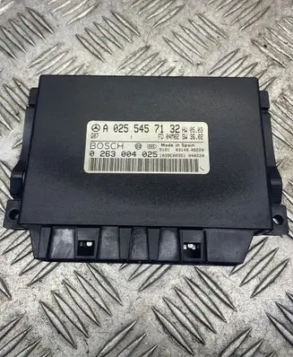 Mercedes-Benz E W211 Parking PDC control unit/module A0255457132 0263004025