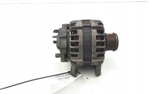 Renault Megane IV Generator/alternator 231004EA0A