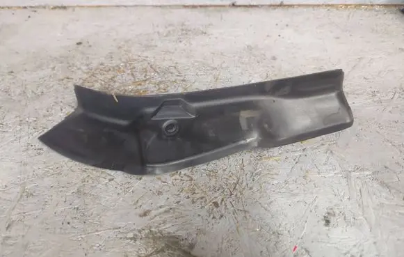 Mercedes-Benz E W213 Rear/tail light trim molding A2136900802