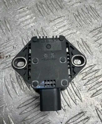 Audi A4 S4 B8 8K ESP acceleration yaw rate sensor 8K0907637C 7011780 0265005738