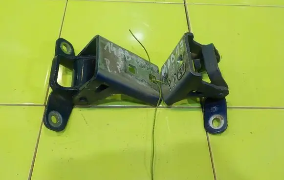 Opel Meriva B Front door upper hinge PRZOD 14AB17 94626EEC2FBD43A9B1