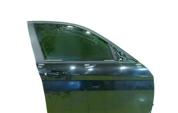 BMW 1 F20 F21 Front door PRZOD PRAWE