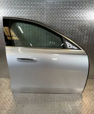 Mercedes-Benz E W214 Front door