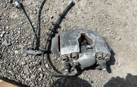Audi A4 S4 B8 8K Front brake caliper