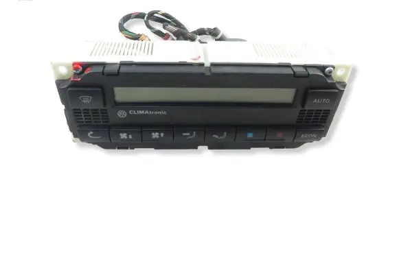 Volkswagen Golf IV Climate control unit 3B1907044A
