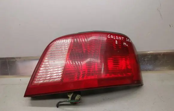 Mitsubishi Galant Rear/tail lights 939005