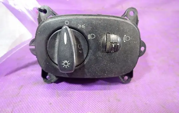 Ford Transit - Tourneo Connect Light switch
