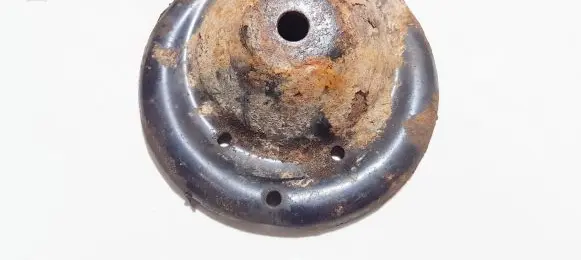 Subaru Legacy Coil spring mount 