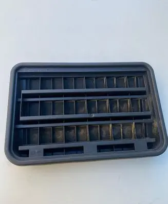 BMW X3 E83 Quarter panel pressure vent 6962293