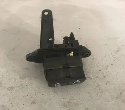 Renault Megane I Tailgate/trunk/boot lock/catch/latch 