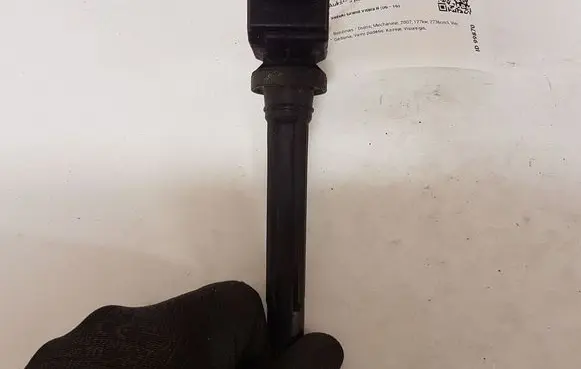 Suzuki Grand Vitara II High voltage ignition coil H6T11371 3340065J0