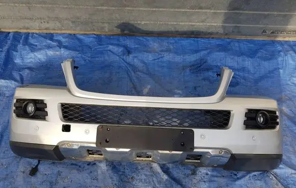 Mercedes-Benz GL X164 Front bumper 