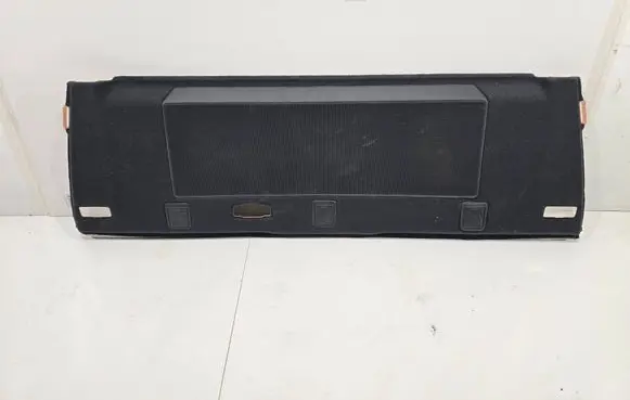 Parcel shelf