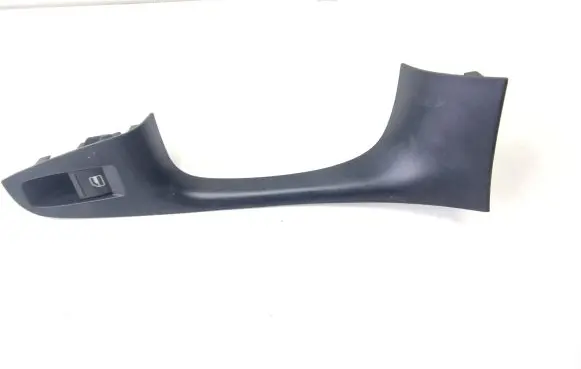Volkswagen Jetta VI Other interior part 5C6867256