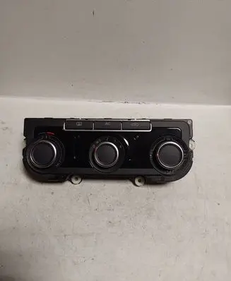 Volkswagen Golf VI Climate control unit 7N0907426AM 5HB009751