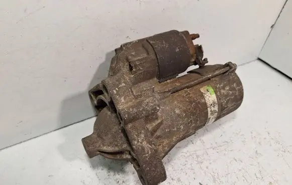 Opel Movano A Starter motor D7G11
