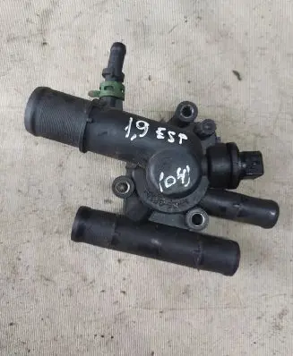 Thermostat/thermostat housing