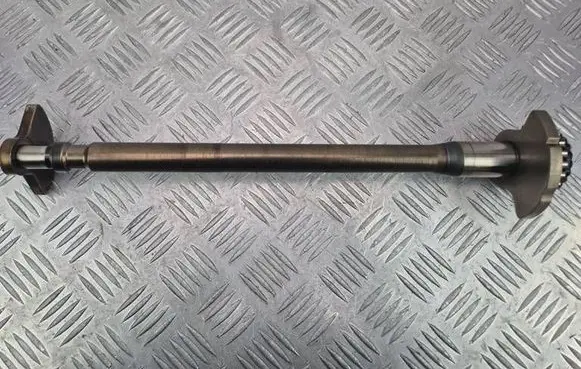 Mercedes-Benz E W212 Oil pump balance shaft 2720302872 1010600127 2720340822