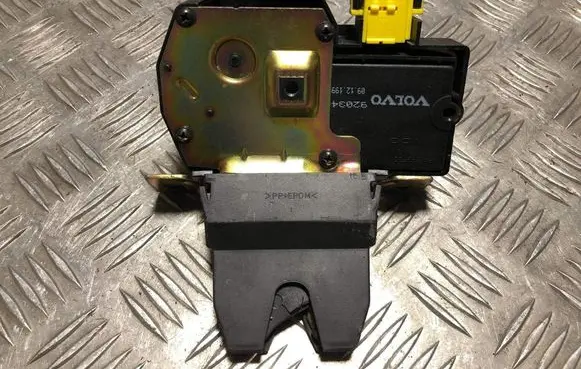 Volvo S80 Tailgate/trunk/boot lock/catch/latch 920346