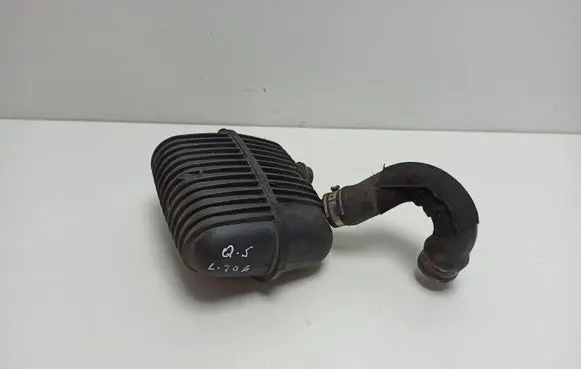 Audi Q5 SQ5 Vacuum air tank 8E0129955