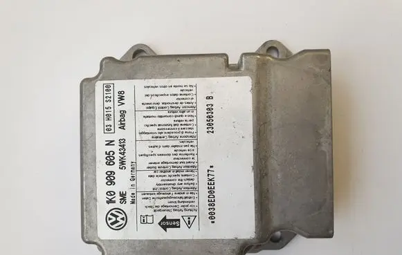 Volkswagen Golf V Airbag control unit/module 1K0909605N