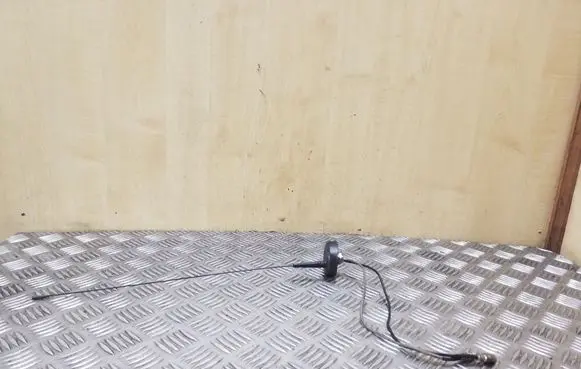 Radio antenna