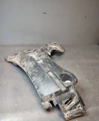 Renault Kangoo II Rear bumper mounting bracket 8200435435