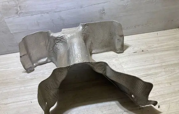 Audi Q3 F3 Exhaust heat shield 5Q0201307F