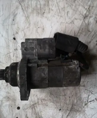 Volkswagen PASSAT B6 Starter motor