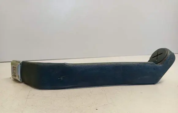 Chevrolet Blazer Front seatbelt 26476