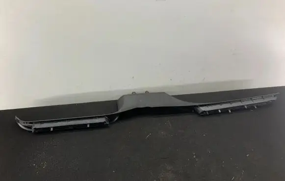 Audi Q7 4L Front sill trim cover 4L0853369