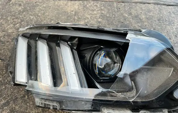 Peugeot 2008 II Headlight/headlamp 9841642180