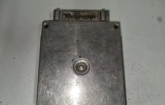 Ford Sierra Engine control unit/module 88BB12A650AC 9KBXXX2XXXXX EF1SD130