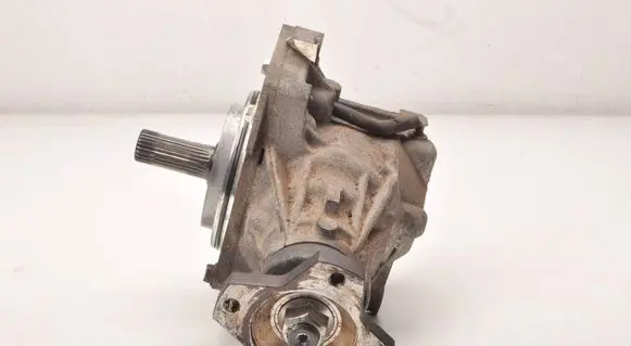 Nissan X-Trail T32 Rear gearbox reducer/haldex oil pump BB60A