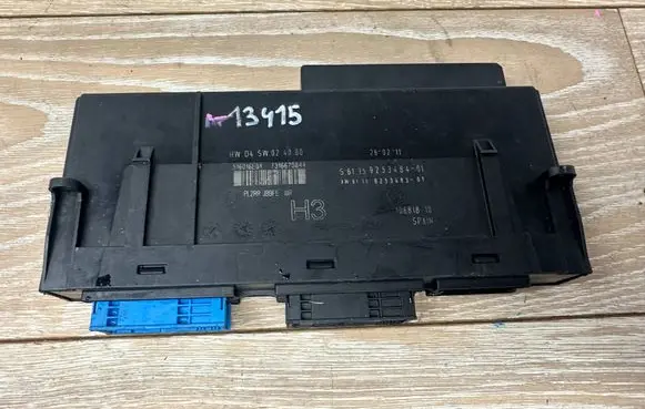 BMW Z4 E89 Central body control module 9253484 516016E01 7316670844