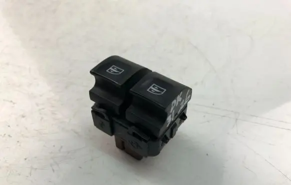 Renault Captur Electric window control switch 254113300R