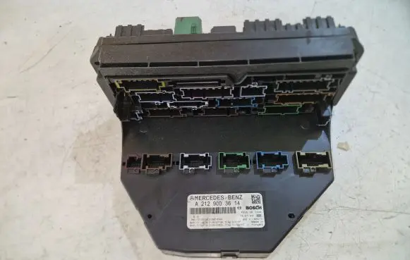 Mercedes-Benz E W212 SAM control unit A2129003614