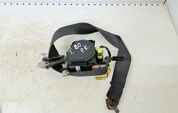 Honda Accord Front seatbelt