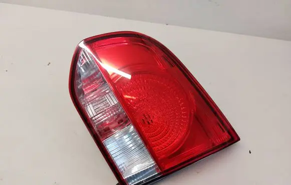 Tailgate rear/tail lights