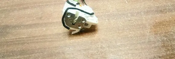 Mazda CX-5 Rear door lock