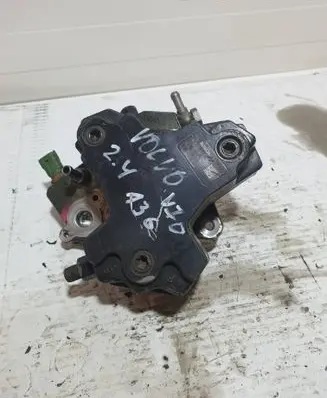 Volvo V70 Fuel injection high pressure pump 0445010411 30756125