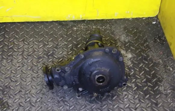 BMW X3 E83 Front differential 7546112 MOST