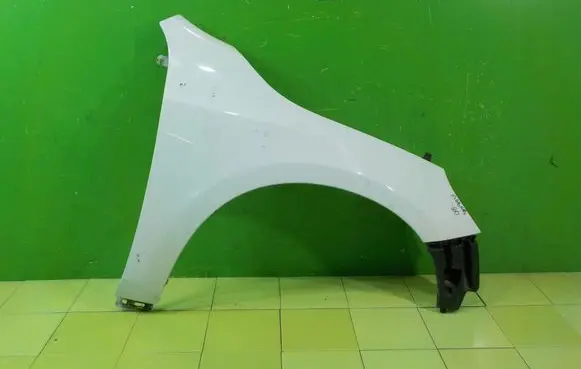 Volvo V60 Fender 31352074 PRAWY