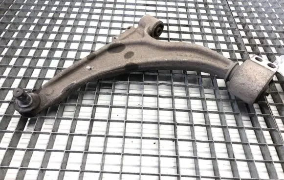 Opel Zafira C Front control arm