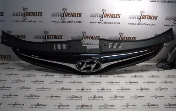 Hyundai i30 Front bumper upper radiator grill 86351-2R500